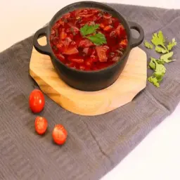 Foul With Onions And Tomatoes